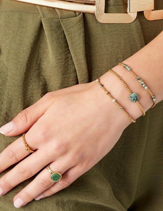 Armband kraaltjes met grote steen