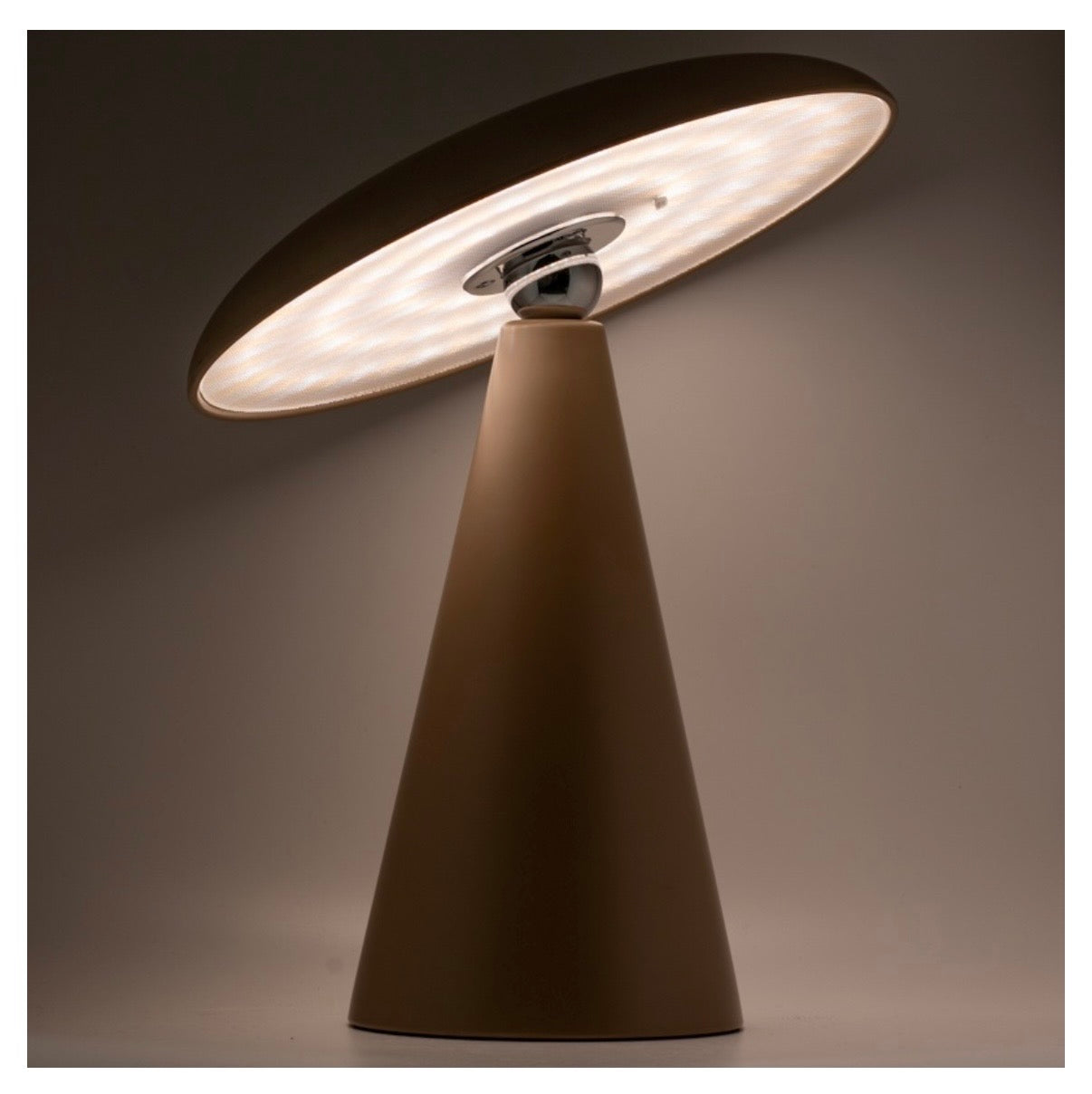 Bureaulamp Mush LED op accu mat taupe, afneembare kap