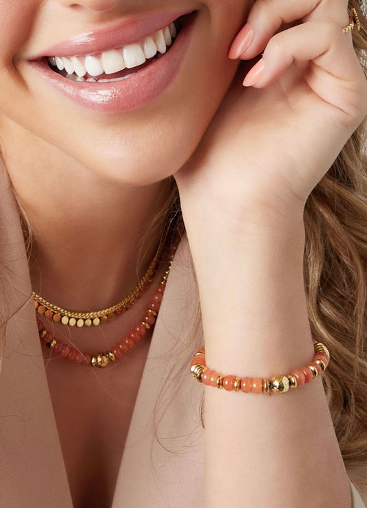 Armband kleurrijke steentjes oranje