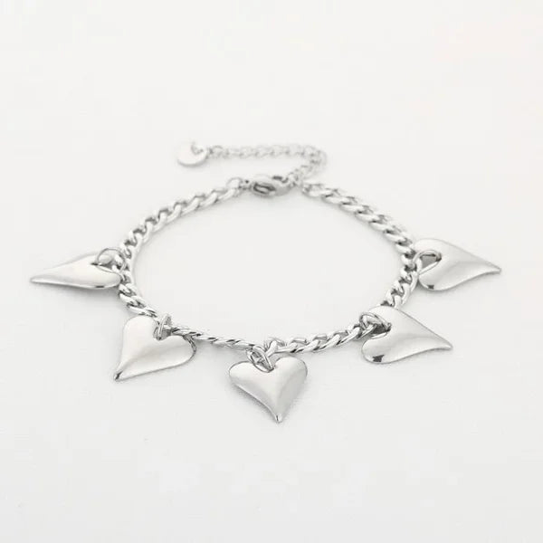 Hartjes bedel armband